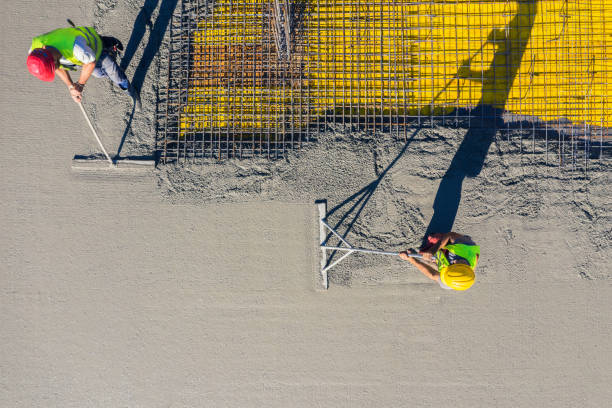 Best Custom Concrete Contractor  in Arlington Heights, WA